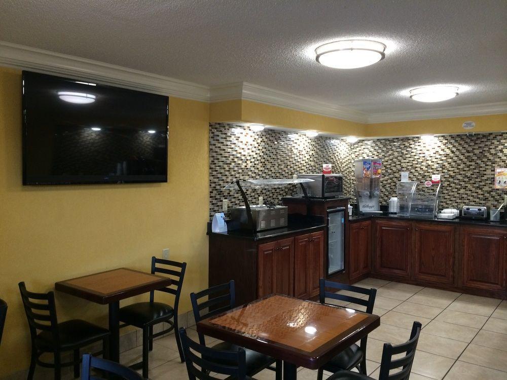 Super 8 By Wyndham Byron/South Macon Ξενοδοχείο Εξωτερικό φωτογραφία