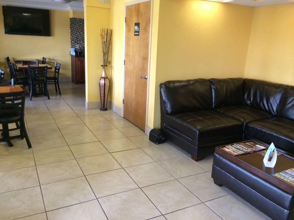 Super 8 By Wyndham Byron/South Macon Ξενοδοχείο Εξωτερικό φωτογραφία